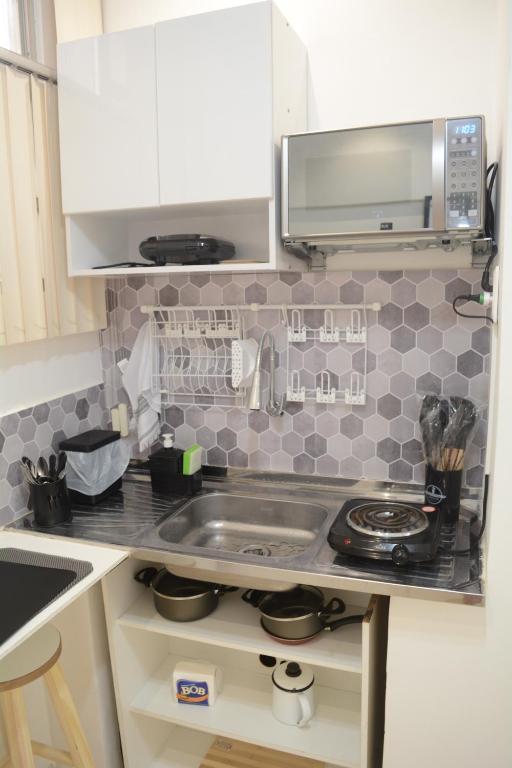 A cozinha ou cozinha compacta de Home Rio
