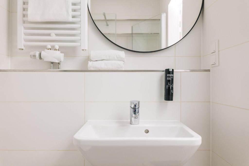 Homaris Apartments Frankfurt - Resim 19