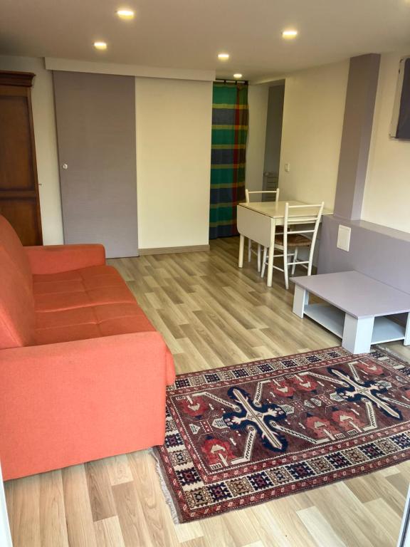 Χώρος καθιστικού στο Studio proche paris et Disney