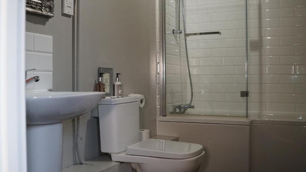 The Red Lion Eaton - Resim 21