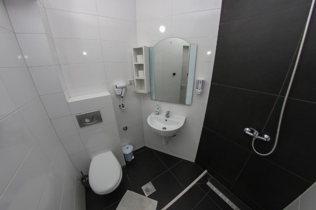 Koupelna v ubytování Hotel Hayat