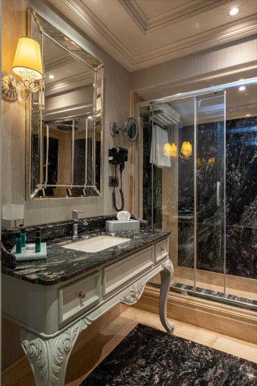 MFB Tarabya Hotel - Suite Familiar