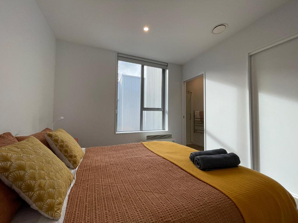 Central City Convenience With Free Parking - Resim 7