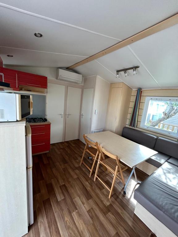 Zdjęcie z galerii obiektu Le mobil home de Julia w mieście Vic-la-Gardiole