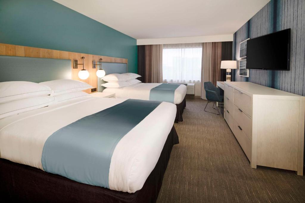 SunCoast Hotel Anaheim, Tapestry Collection by Hilton - Chambre Queen Avec Deux Lits Queen