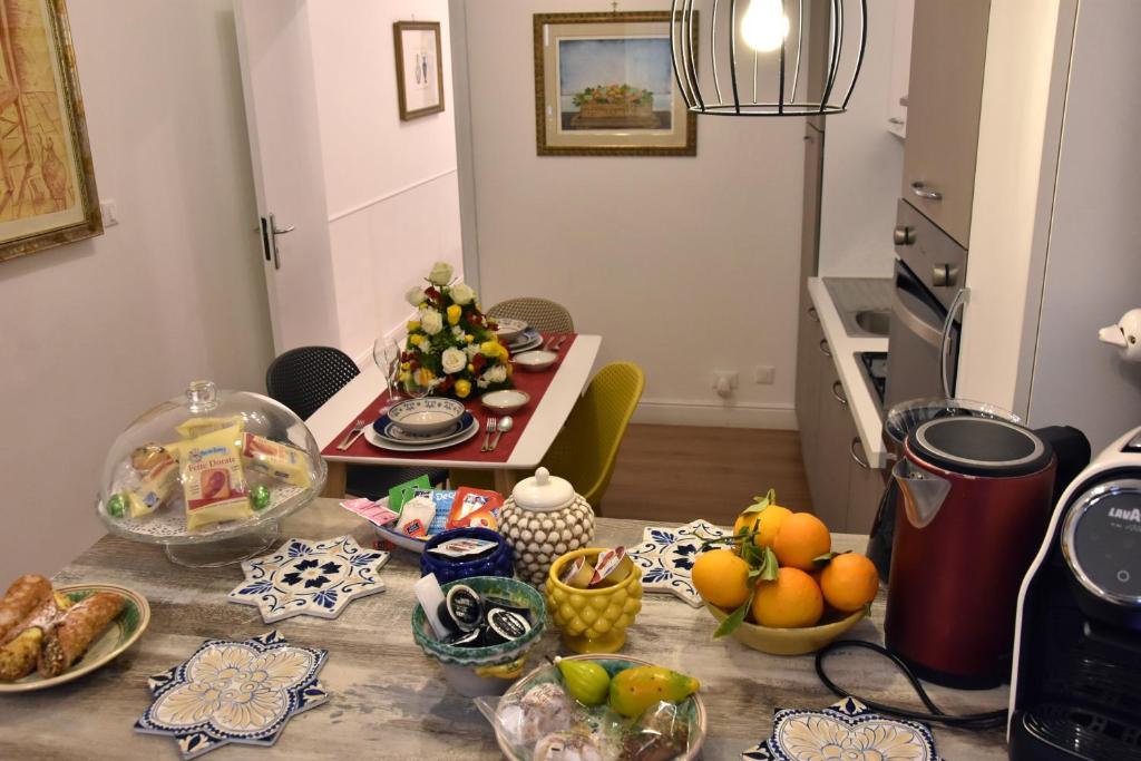 Gloden House Apartments - 6