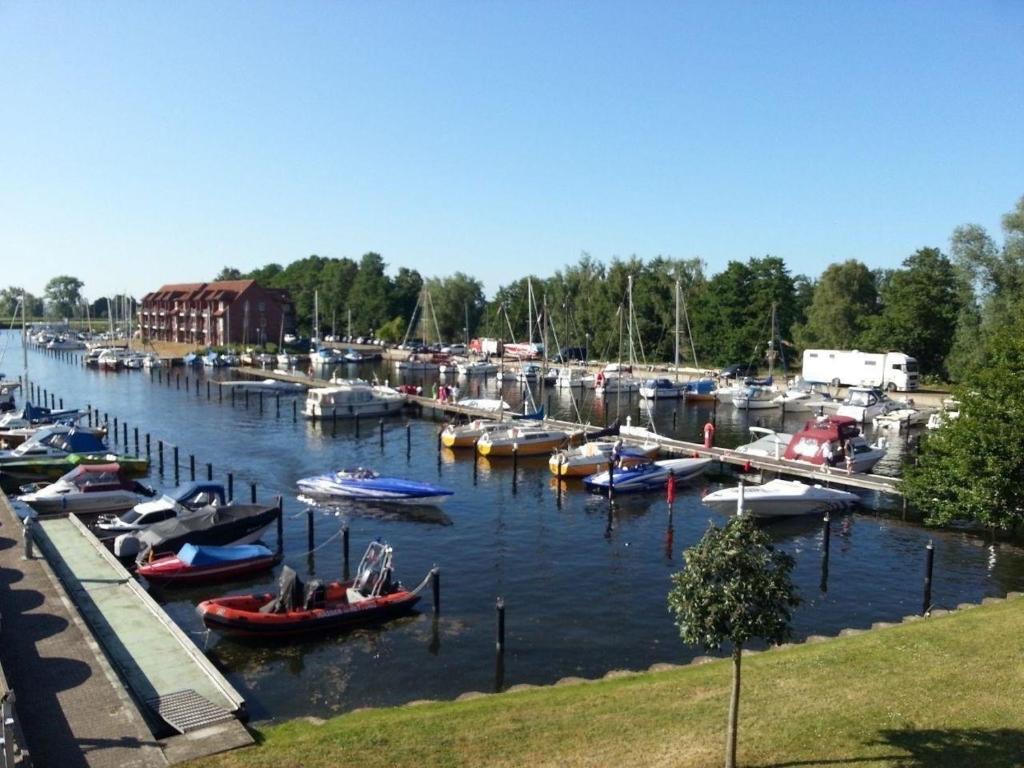 Charmante Wohnung mit Blick auf die Marina nah am Strand, Ueckermünde