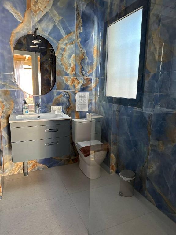 Kúpeľňa v ubytovaní Miramar Boutique Apartments ADULTS ONLY CORRALEJO