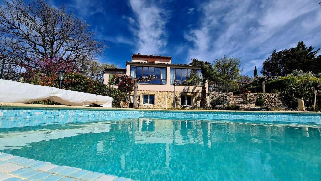 Photo de la galerie de l'établissement Villa provençale, à Flayosc