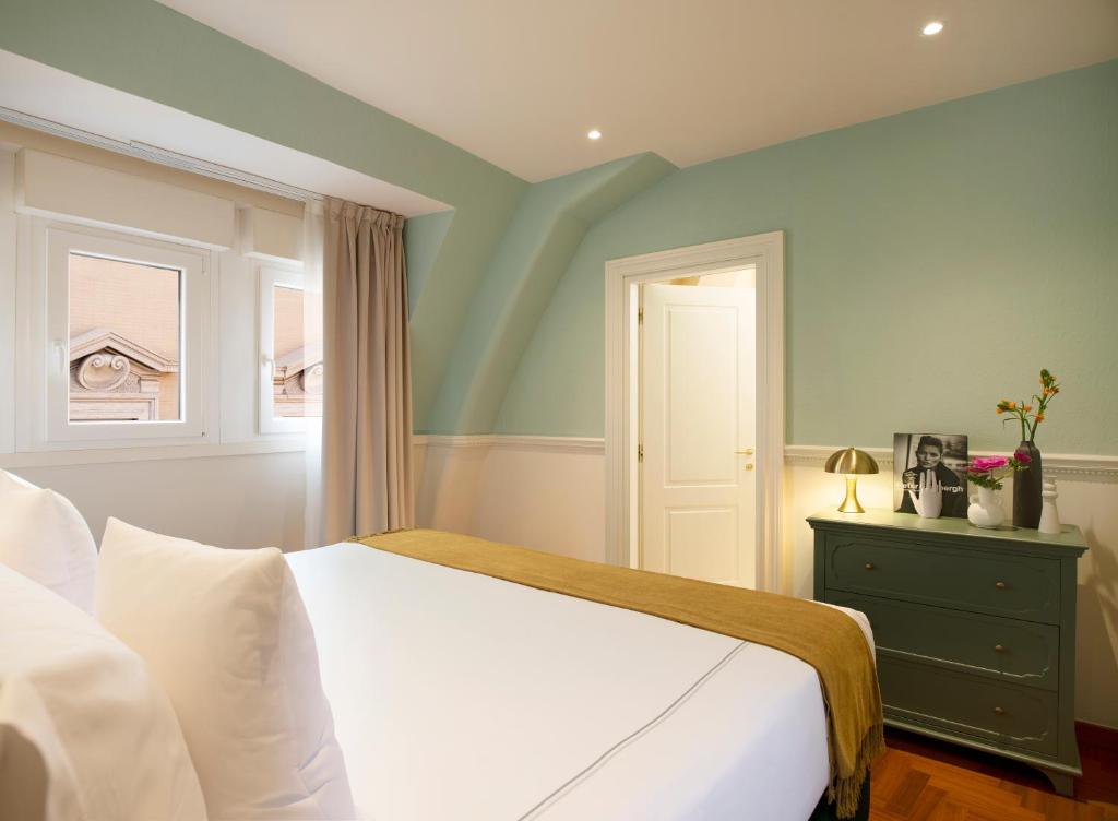 Posteľ alebo postele v izbe v ubytovaní Elizabeth Unique Hotel | a Member of Design Hotels™