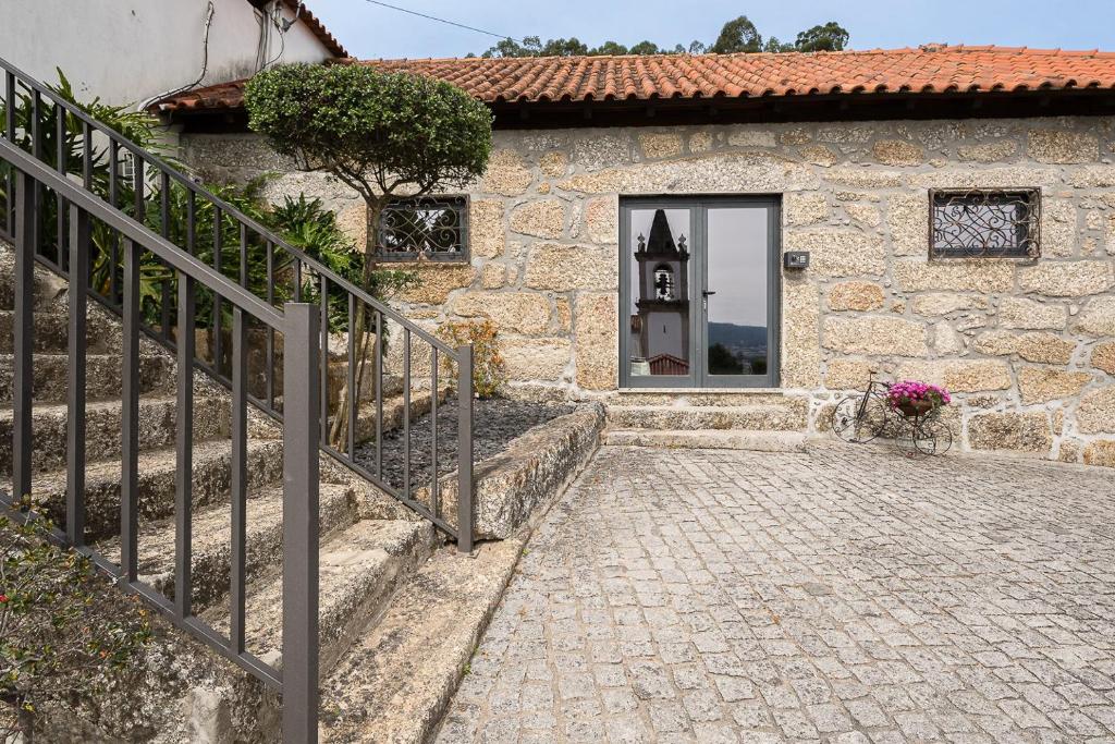 Fotografie z fotogalerie ubytování GuestReady - Casas de Fralães 3 v destinaci Viatodos