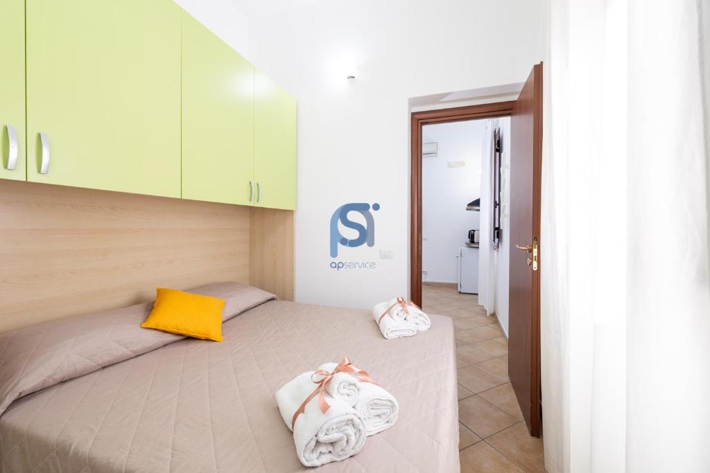 Ni Ni Apartments - Self Check in - 8