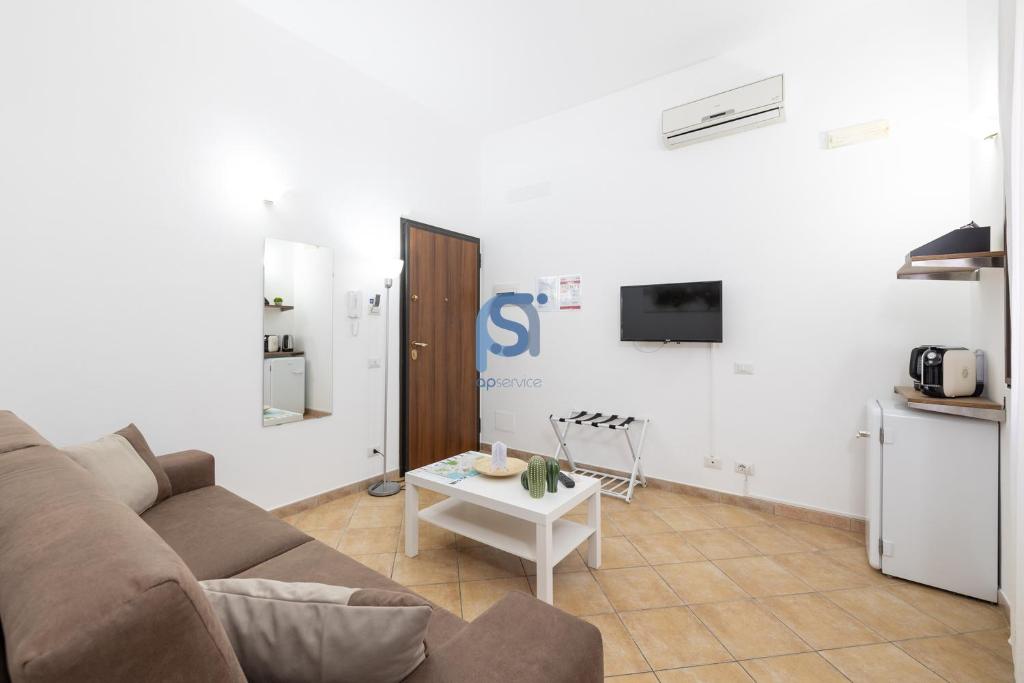 Ni Ni Apartments - Self Check in - 2