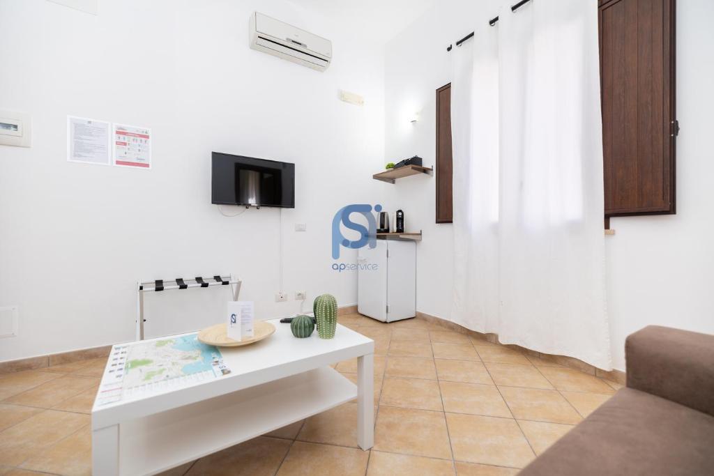 Ni Ni Apartments - Self Check in - 7