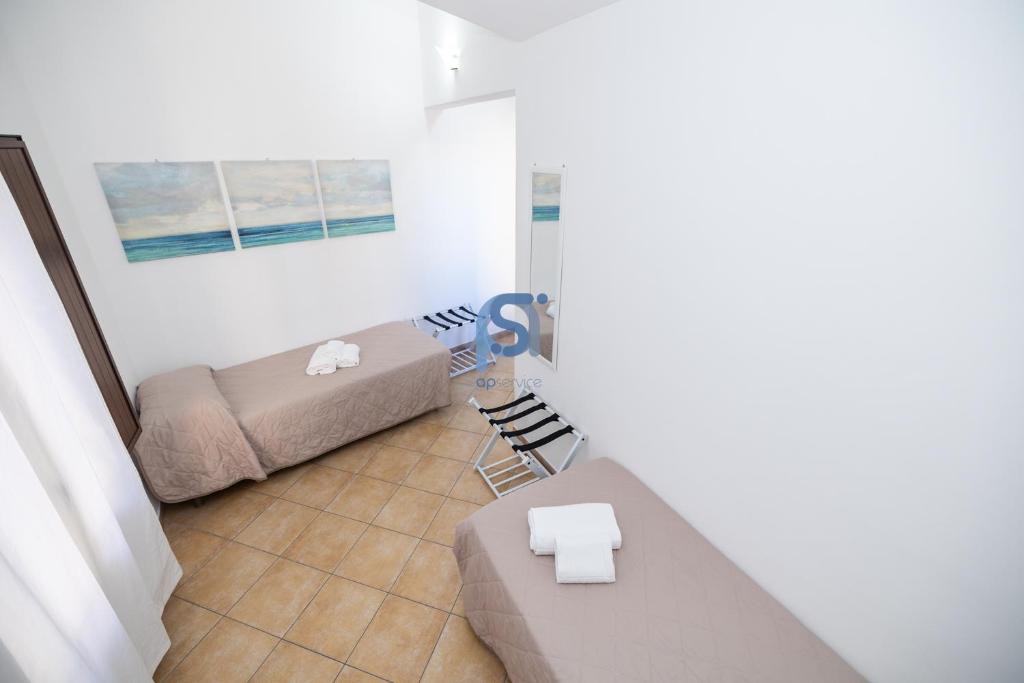 Ni Ni Apartments - Self Check in - 12