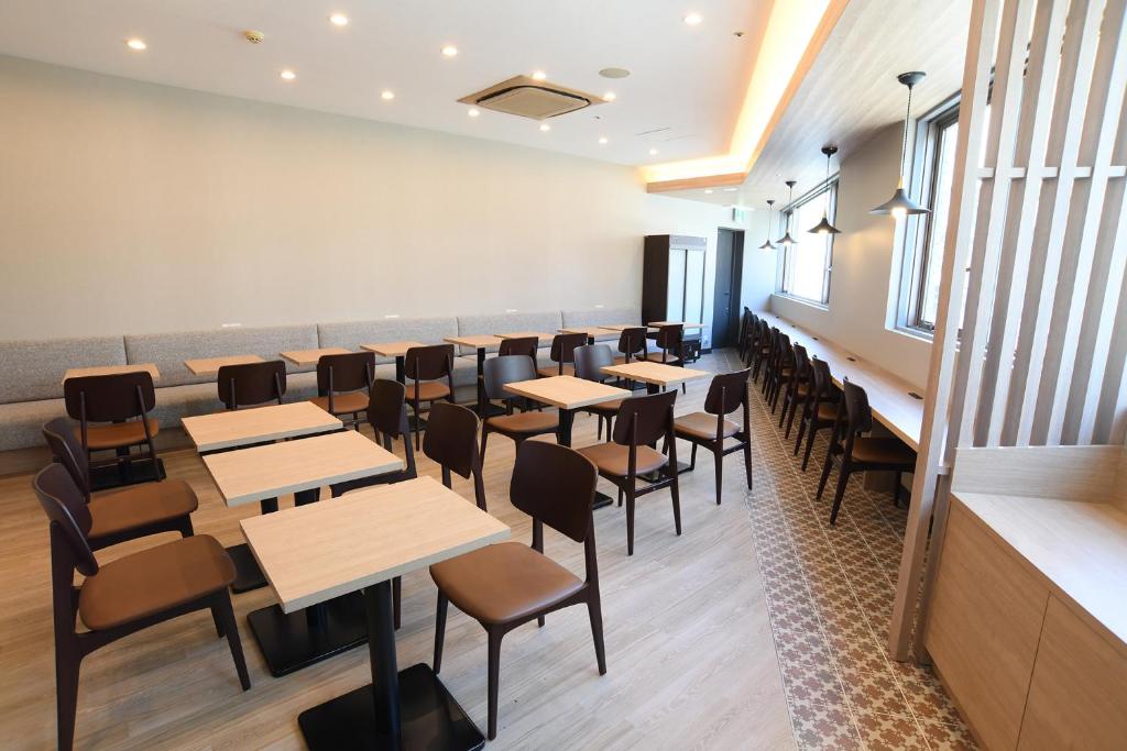 Posezení v ubytování Washington R&B Hotel Otsuka Eki Kitaguchi