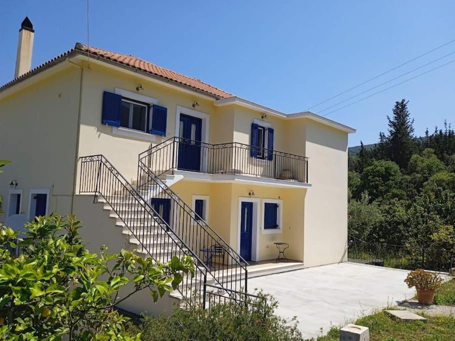 Fotografie z fotogalerie ubytování KAZARMA Luxury House v destinaci Pilikáta