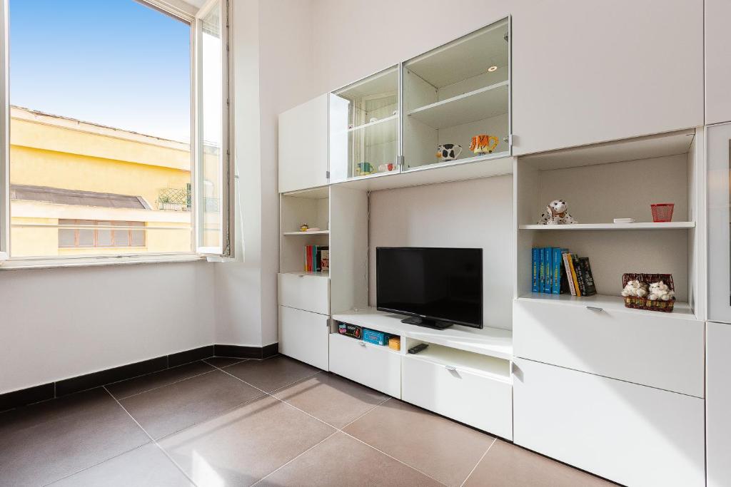 Tasso by Rental in Rome