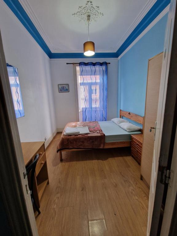 Postel nebo postele na pokoji v ubytování Alojamento Local Private Accommodation