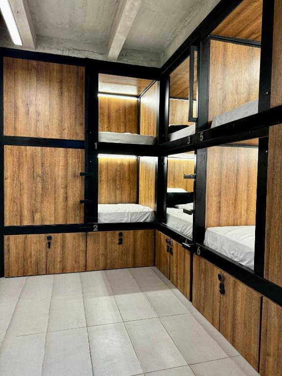 Cama o camas de una habitación en BINDI