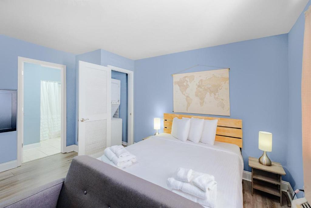 Oak Shores Studio 6 - Housity