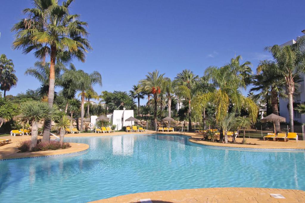 The swimming pool at or close to 1126 BEACHFRONT HIGH STANDARD APARTMENT WITH TERRACE