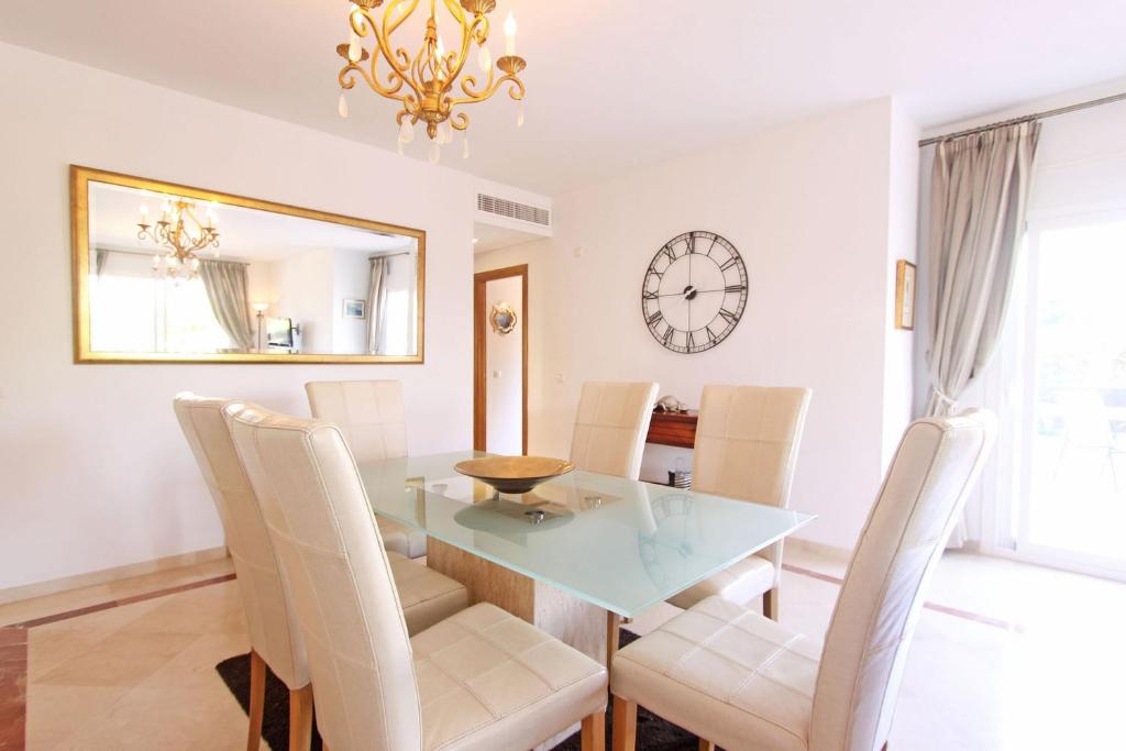 A seating area at 1126 BEACHFRONT HIGH STANDARD APARTMENT WITH TERRACE