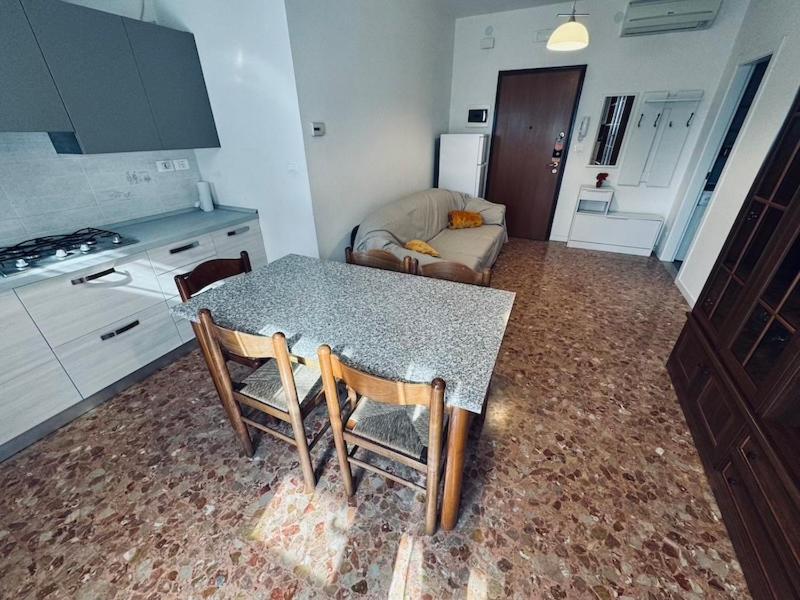 Gallery image of Bilocale Cristal 7- Family Apartment in Lido di Jesolo