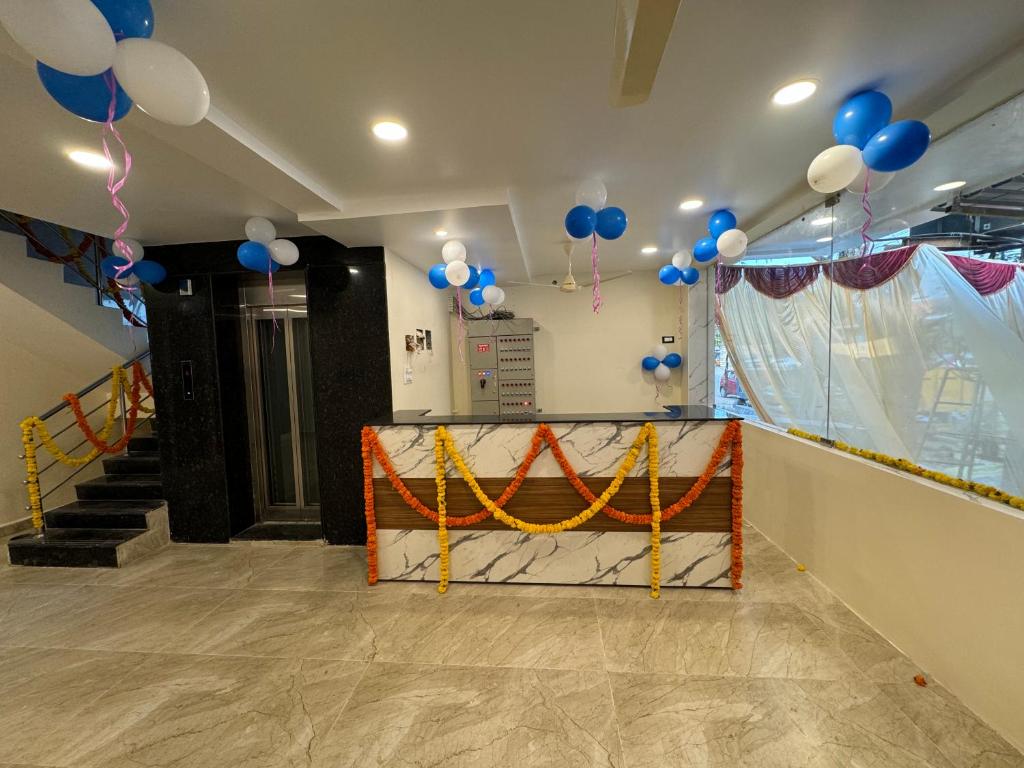 Fotografie z fotogalerie ubytování HOTEL DKR GRAND v destinaci Tirupati