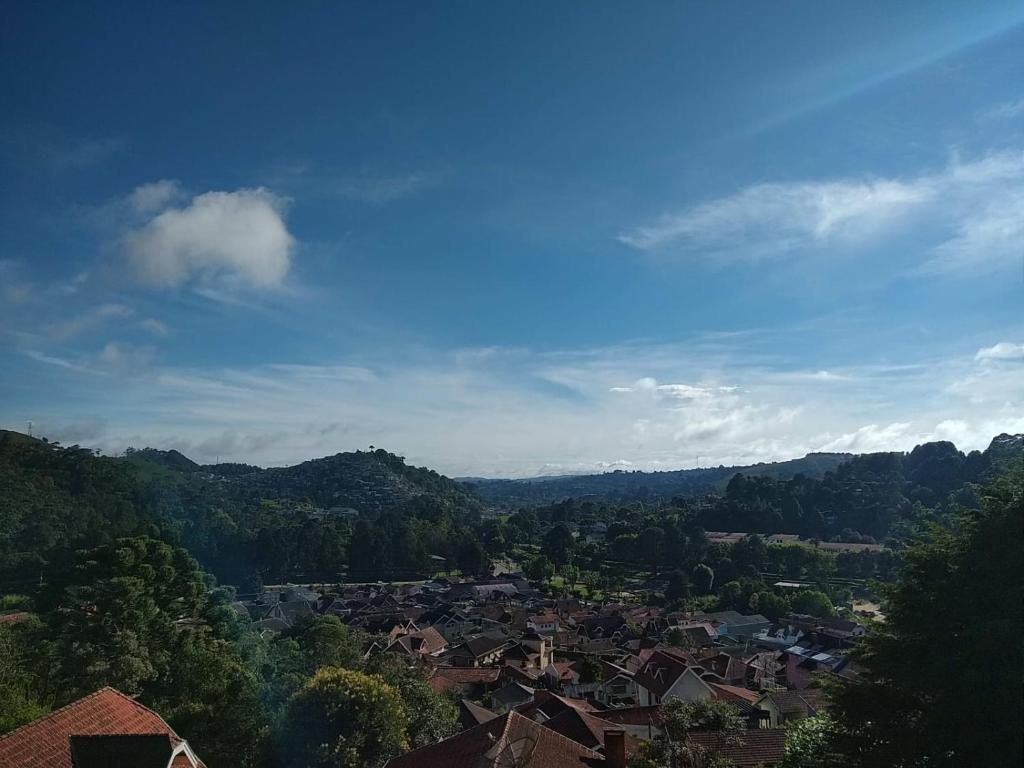 Casa di Heitor - Suítes - Dreibettzimmer Mit Bergblick