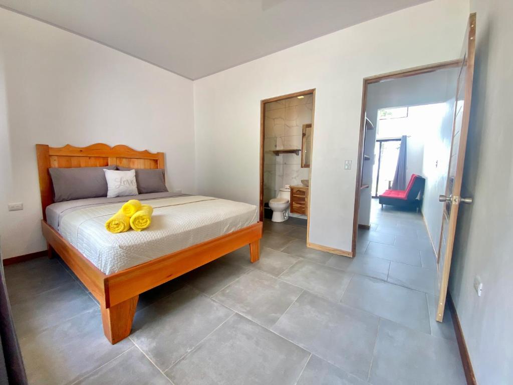 Postel nebo postele na pokoji v ubytování Canavida Villas & Resort