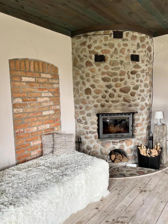 Placówka - tu życie płynie wolniej - Reina Suite