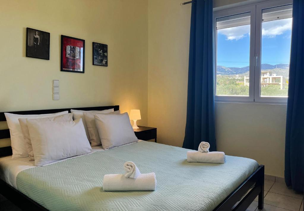 Posteľ alebo postele v izbe v ubytovaní Elounda Holidays Argyro