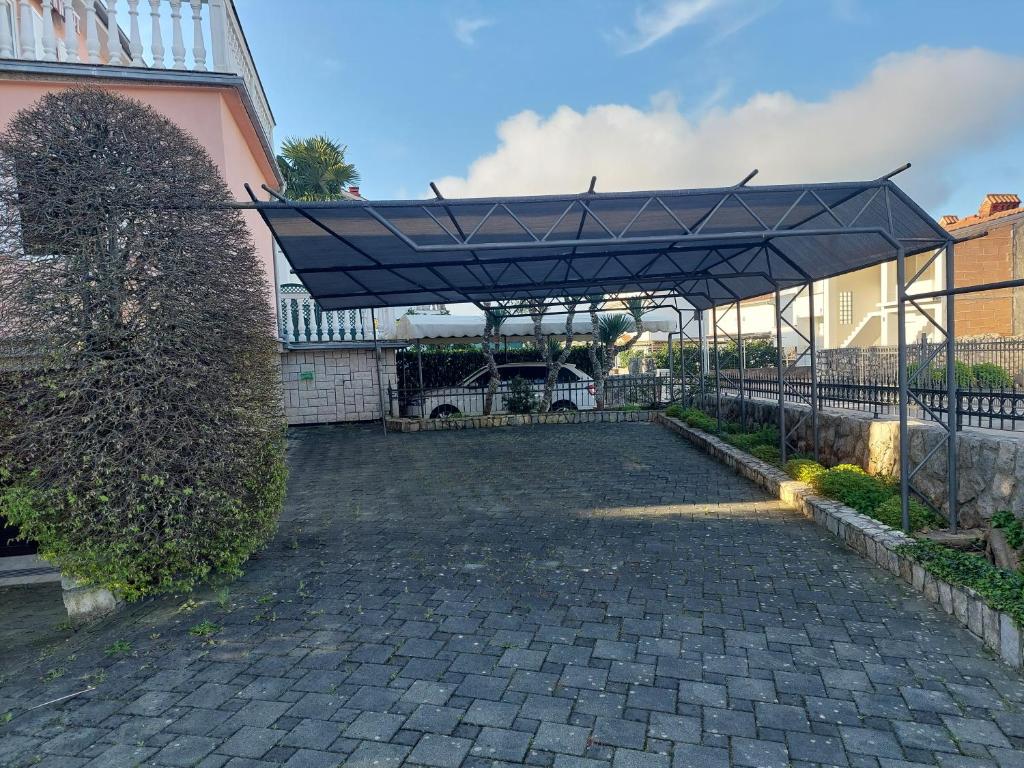 Budova, kde se apartmán nachází