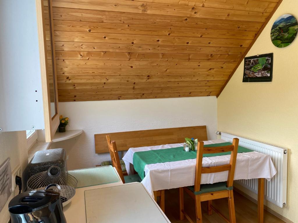 Posezení v ubytování Privatzimmer Haus Gschweitl