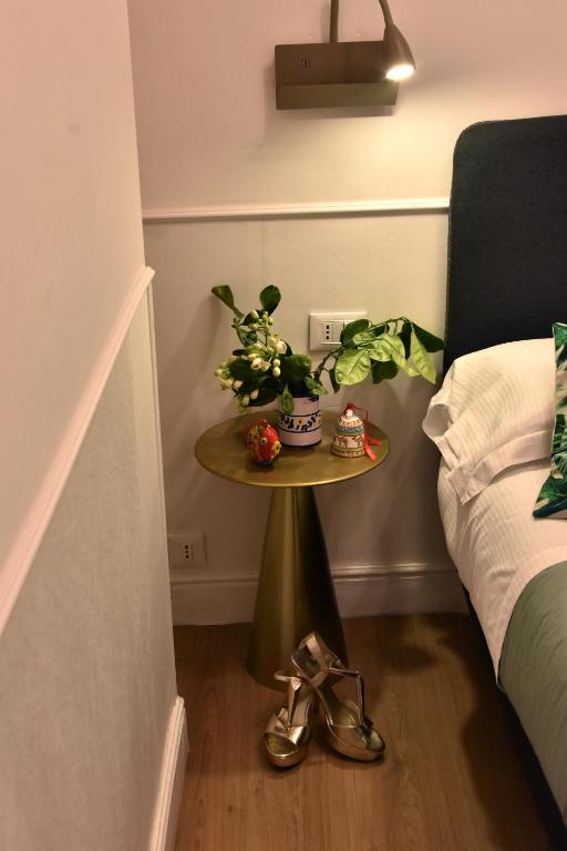 Gloden House Apartments - 18