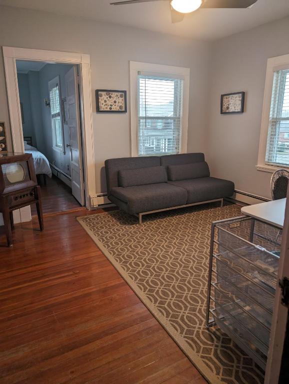 Early Bird Summer 2025 SALE NANTASKET Beach - Queen Suite