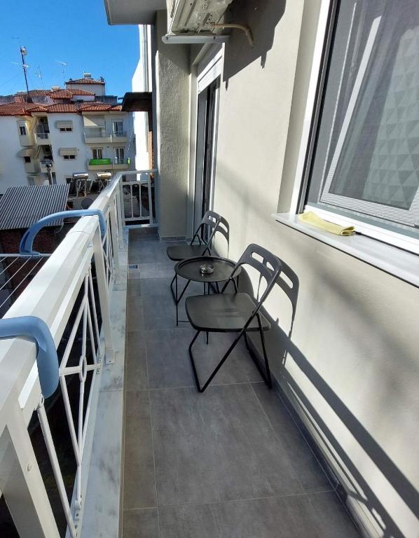 Balkón nebo terasa v ubytování DELTA-Central Elegant Apartment by Optimum Link