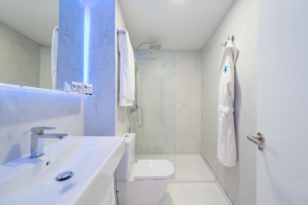 Koupelna v ubytování Wavia Hotel - Adults only