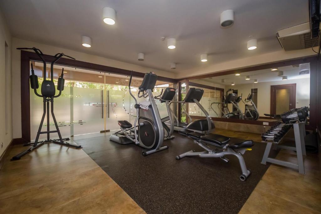 Fitness centrum a/nebo fitness zařízení v ubytování Taarifa Suites by Dunhill Serviced Apartments