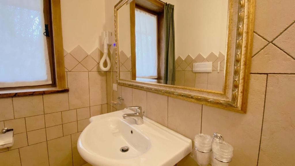 A bathroom at Locanda Al Cacciatore