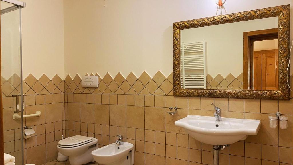 A bathroom at Locanda Al Cacciatore