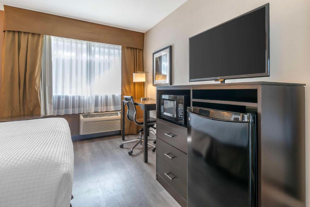 Best Western Inn of Vancouver - Habitación Con Cama Grande - No Fumadores