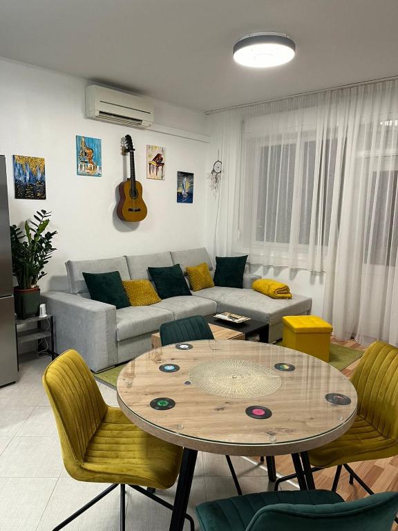 Posedenie v ubytovaní Dioklecian Dream Apartment