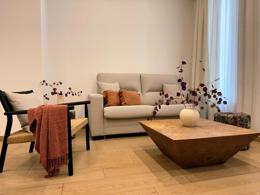 Redes Royale Apartments by Misterhost - 8