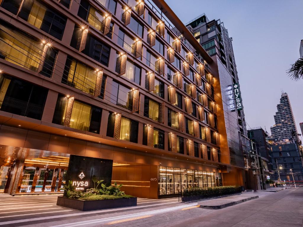 Nysa Hotel Bangkok Sukhumvit 11 photo