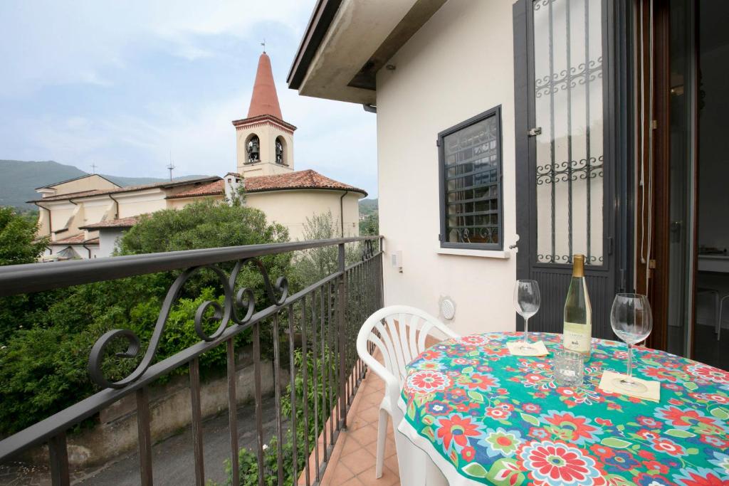 Balkon lub taras w obiekcie Villa Alberti Appartamento Emma - Happy Rentals