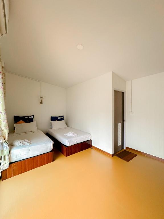 ชอว์ งาทอง รีสอร์ต Chor Ngar Thong Erawan Kanchanaburi - Bungalow Met Twee Slaapkamers