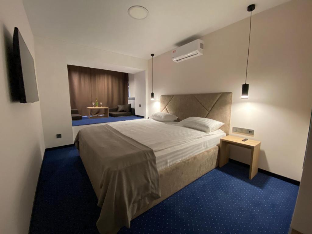 Optima Collection Kamianske - Budget Double Room