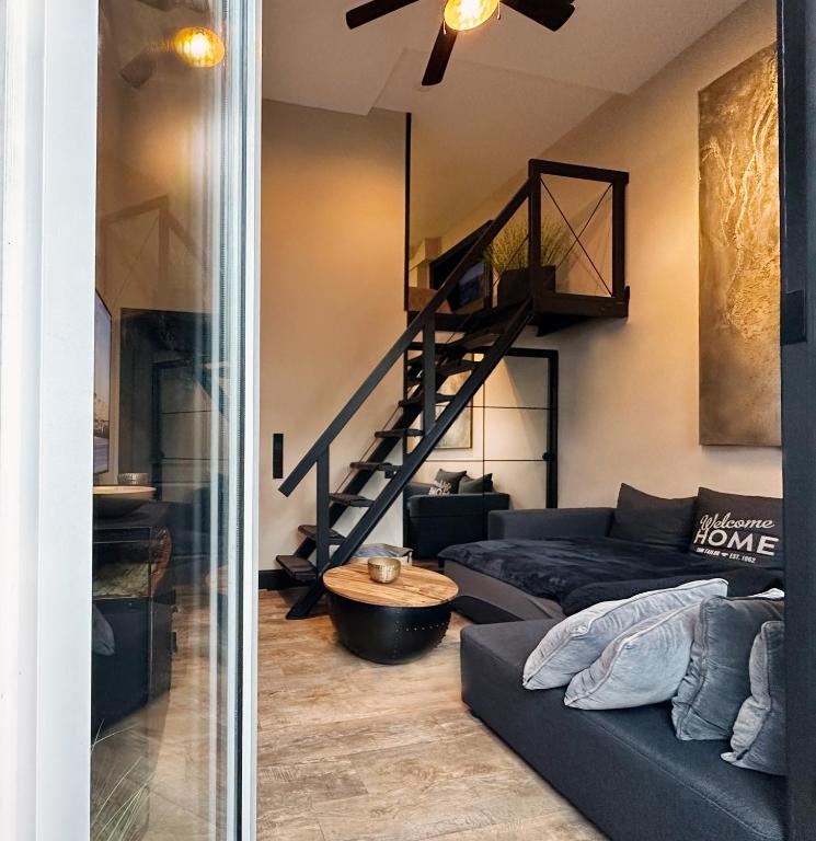 Posezení v ubytování Black Suite 4 Luxus in Alsternähe